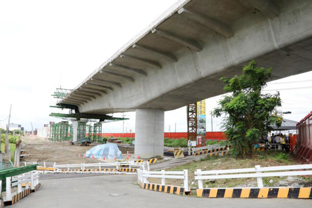 南科北外環道路第三期工程進度達60%左右