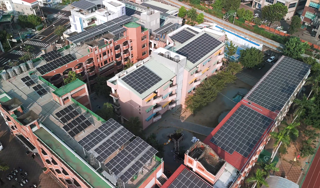 推動公有屋頂光電 臺南公部門帶頭活化屋頂空間